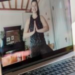 5 einfache Yoga-Posen für Paare